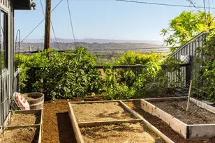 2700 Exeter Pl, Santa Barbara, CA 93105 - Photo 44