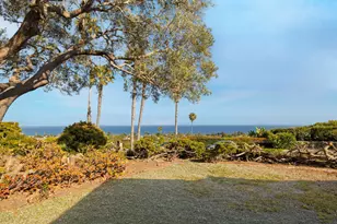 556 La Marina, Santa Barbara, CA 93109 - Photo 6