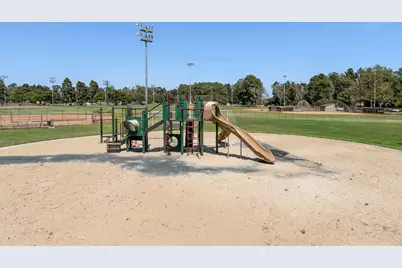 3900 E Main Street #Spc 46, Ventura, CA 93003 - Photo 34