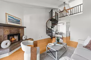 976 Miramonte Dr, Santa Barbara, CA 93109 - Photo 2