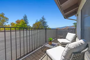 976 Miramonte Dr, Santa Barbara, CA 93109 - Photo 12