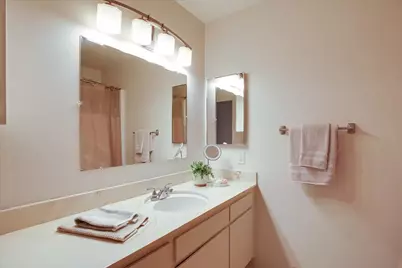 47 Dearborn Place #26, Goleta, CA 93117 - Photo 12