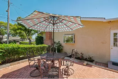 1419 Carpinteria Street, Santa Barbara, CA 93103 - Photo 24