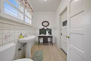 136 W Figueroa St, Santa Barbara, CA 93101 - Photo 10