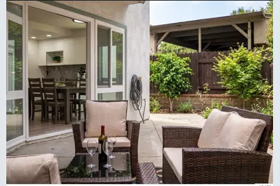 2648 State Street #25, Santa Barbara, CA 93105 - Photo 2
