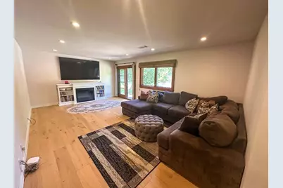 104 San Federico Avenue, Santa Barbara, CA 93111 - Photo 10