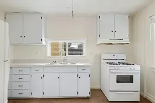 4633 9th St, Carpinteria, CA 93013 - Photo 22