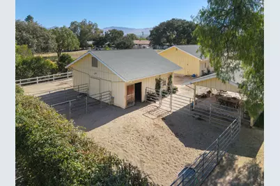 1749 Calzada Avenue, Santa Ynez, CA 93460 - Photo 44