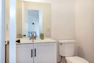 977 Miramonte Dr, Santa Barbara, CA 93109 - Photo 12