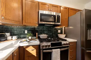 555 E Arrellaga St, Santa Barbara, CA 93103 - Photo 8