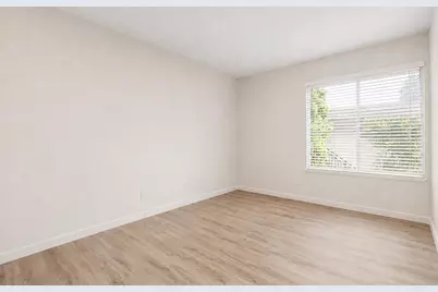 452 Linfield Place #Apt G, Goleta, CA 93117 - Photo 14