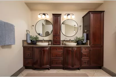 2462 Pierpont Bay, Ventura, CA 93001 - Photo 20