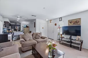 1426 Plum Ave, Lompoc, CA 93436 - Photo 8