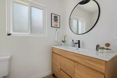 423 W Montecito Street #D, Santa Barbara, CA 93101 - Photo 12