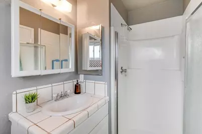 1001 E Bush Avenue, Lompoc, CA 93436 - Photo 18