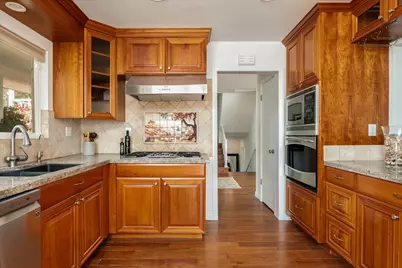 360 Pebble Hill Drive, Santa Barbara, CA 93111 - Photo 10
