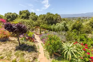4701 Calle Reina, Santa Barbara, CA 93110 - Photo 24