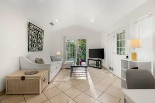 1204 San Andres St, Santa Barbara, CA 93101 - Photo 4