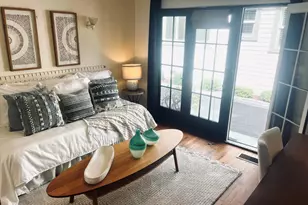 17 W Valerio St, Santa Barbara, CA 93101 - Photo 10