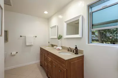1701 Anacapa Street #8, Santa Barbara, CA 93101 - Photo 10