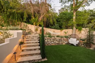 1249 Diana Ln, Santa Barbara, CA 93103 - Photo 12