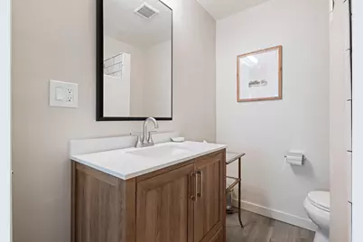 211 W Victoria Street, Santa Barbara, CA 93101 - Photo 10