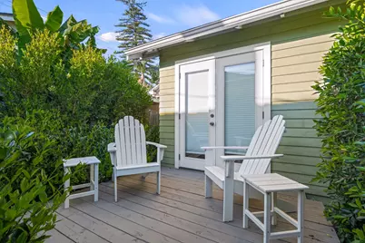 211 W Victoria Street, Santa Barbara, CA 93101 - Photo 8
