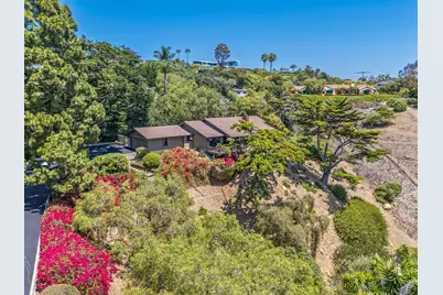 818 Sea Ranch Drive, Santa Barbara, CA 93109 - Photo 2