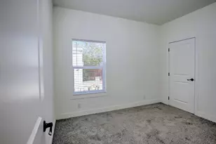 4025 State St, Santa Barbara, CA 93110 - Photo 12