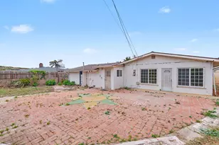 4937 Nipomo Dr, Carpinteria, CA 93013 - Photo 46