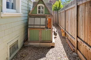 1628 Chapala St, Santa Barbara, CA 93101 - Photo 44