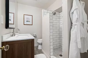 211 W Victoria Street St, Santa Barbara, CA 93101 - Photo 8