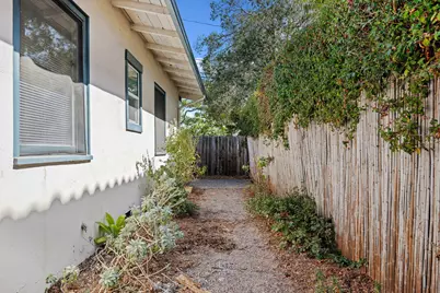 501 W Junipero Street, Santa Barbara, CA 93105 - Photo 20