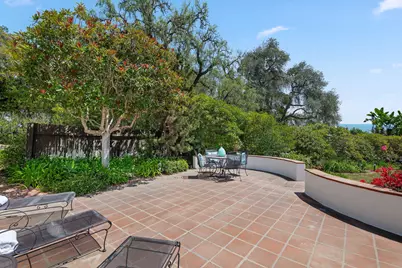 1021 Las Alturas Road, Santa Barbara, CA 93103 - Photo 38