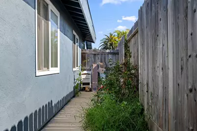 916 W Micheltorena Street, Santa Barbara, CA 93101 - Photo 20