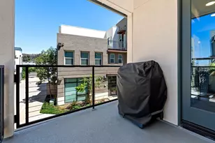 1276 E Thompson Blvd, Ventura, CA 93001 - Photo 22