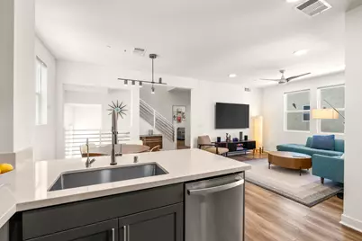 1276 E Thompson Boulevard #Unit 101, Ventura, CA 93001 - Photo 20