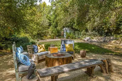 404 Los Robles Lane, Santa Barbara, CA 93105 - Photo 38