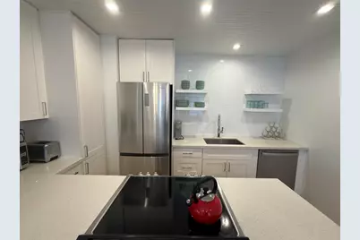160 Ash Avenue #Apt 3, Carpinteria, CA 93013 - Photo 6