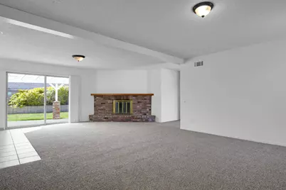 208 E Birch Avenue, Lompoc, CA 93436 - Photo 4