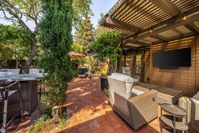 643 Avenida Pequena, Santa Barbara, CA 93111 - Photo 34