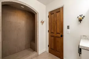 727 Garden St, Santa Barbara, CA 93101 - Photo 30