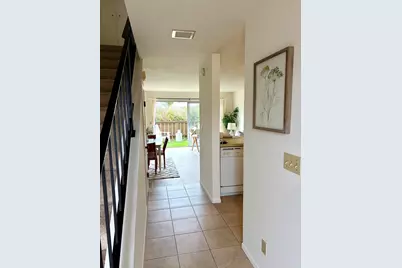 562 Mills Way, Goleta, CA 93117 - Photo 12