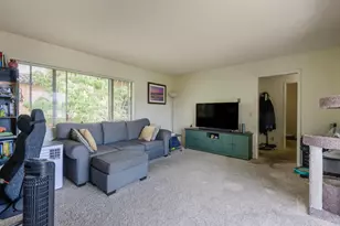318 E Victoria St, Santa Barbara, CA 93101 - Photo 38