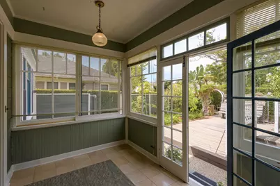 318 E Victoria Street, Santa Barbara, CA 93101 - Photo 26