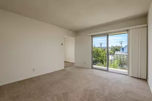 318 E Victoria St, Santa Barbara, CA 93101 - Photo 26
