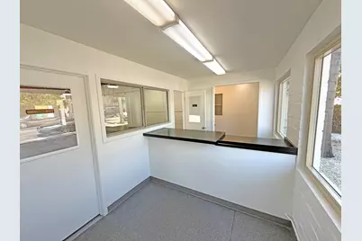 1327 De La Vina Street, Santa Barbara, CA 93101 - Photo 6