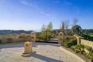 998 W Mountain Dr, Santa Barbara, CA 93103 - Photo 2