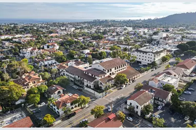 222 E Carrillo Street #209, Santa Barbara, CA 93102 - Photo 1