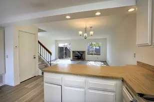 487 Cannon Green Dr, Goleta, CA 93117 - Photo 8